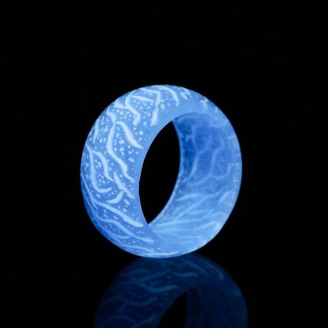 Love Glow Ring Zendrop