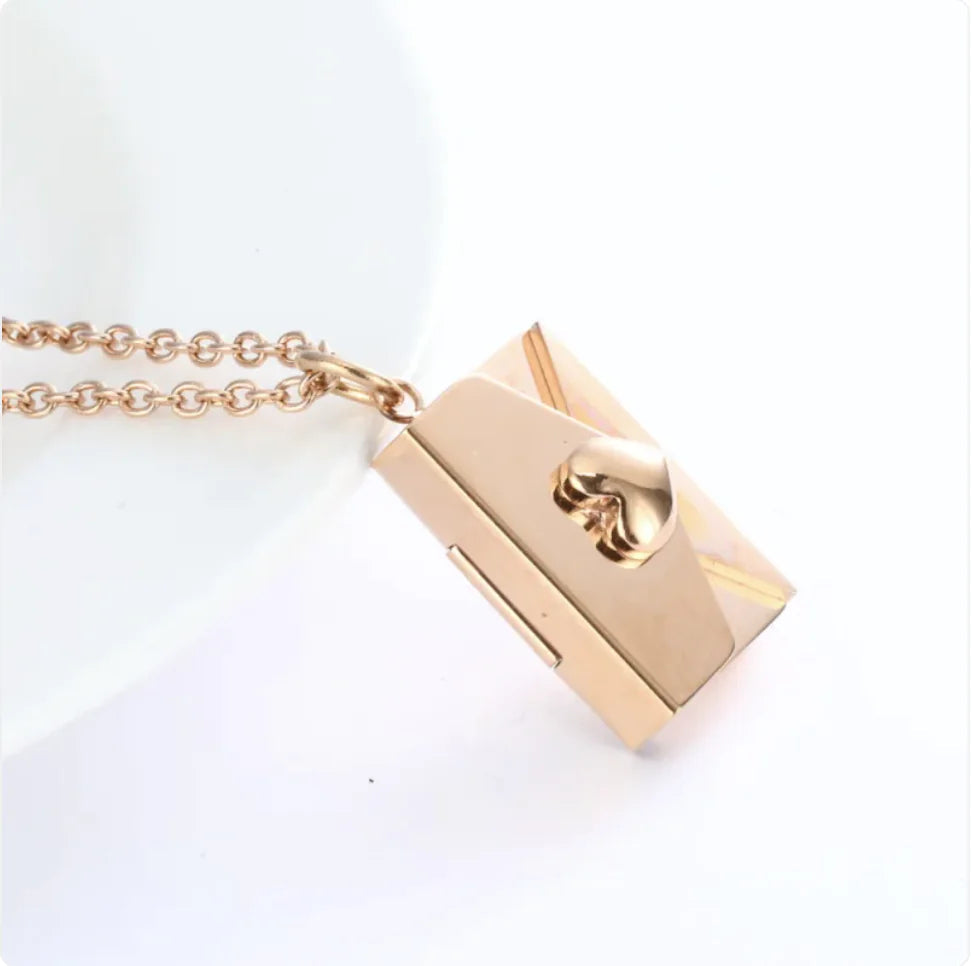 Hidden Message Heart Envelope Pendant Necklace Zendrop