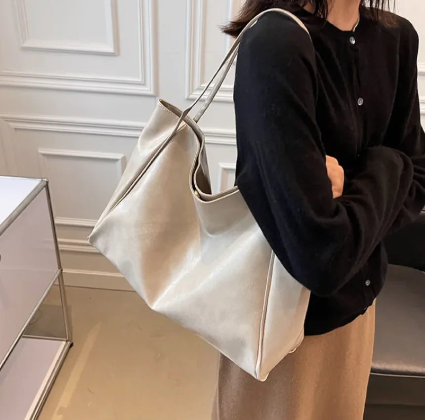 Glossy Retro Tote Bag Heart Bound Gifts