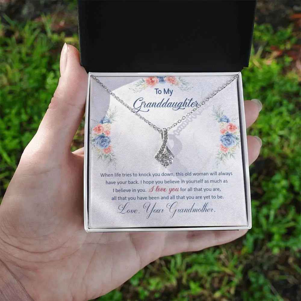 I Have Your Back - Alluring Beauty Necklace